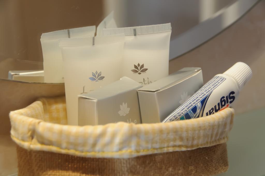 B&B La Fenice Montegridolfo Rum bild